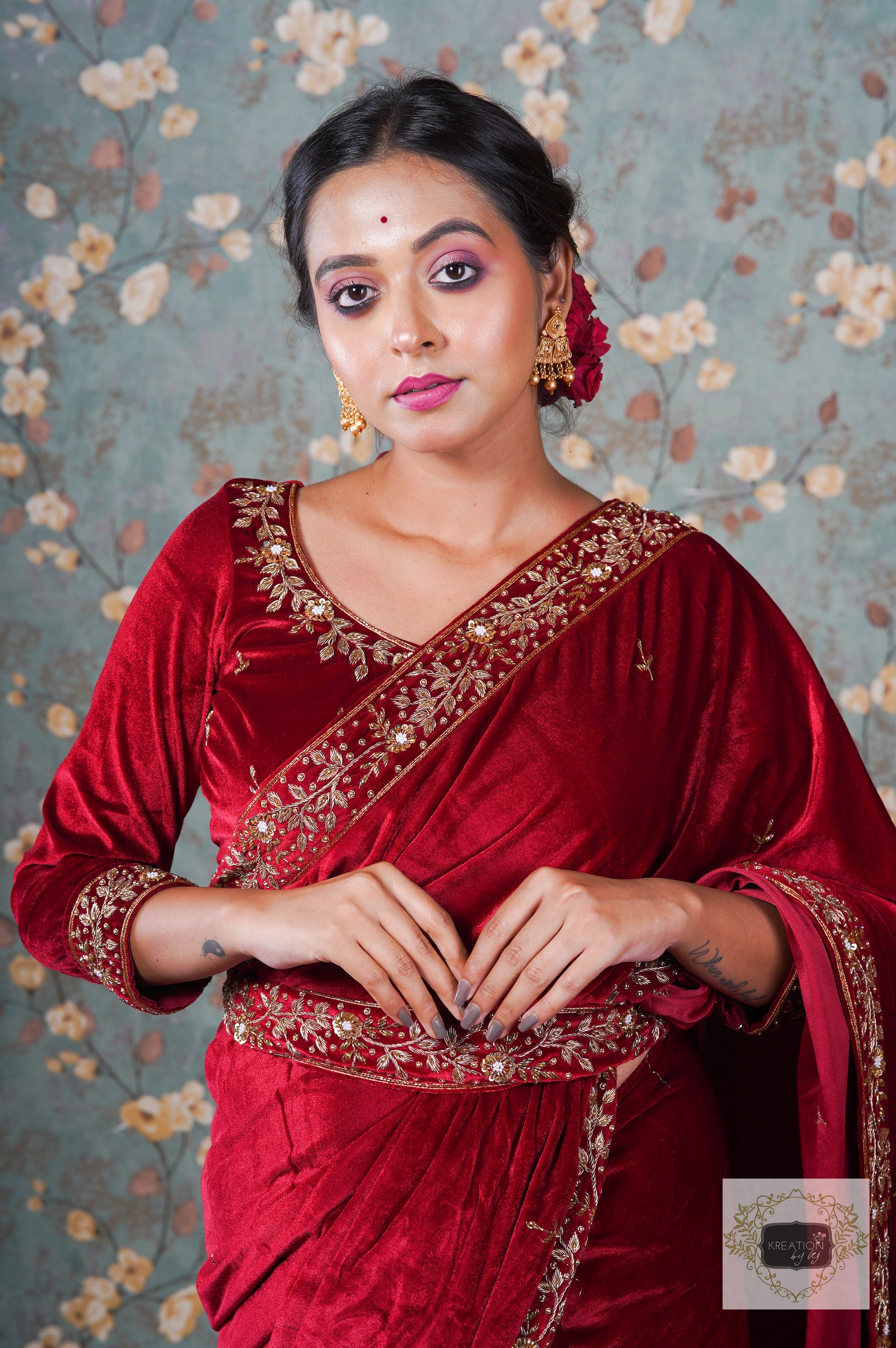Add A Royal Touch To Your Sarees With Velvet Blouses!