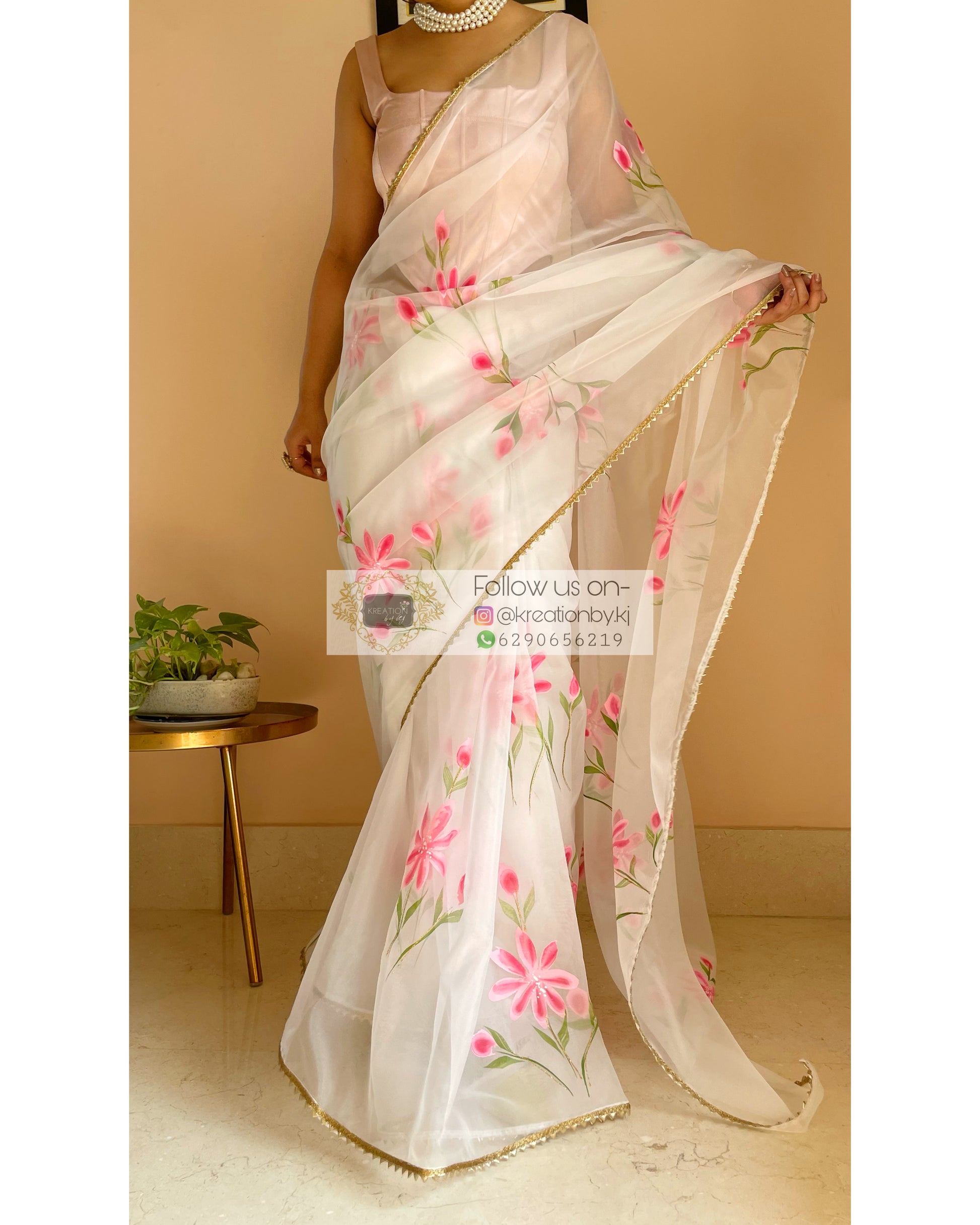 White Floral Designer Organza Saree Get Extra 10% Discount on All Prep –  Dailybuyys